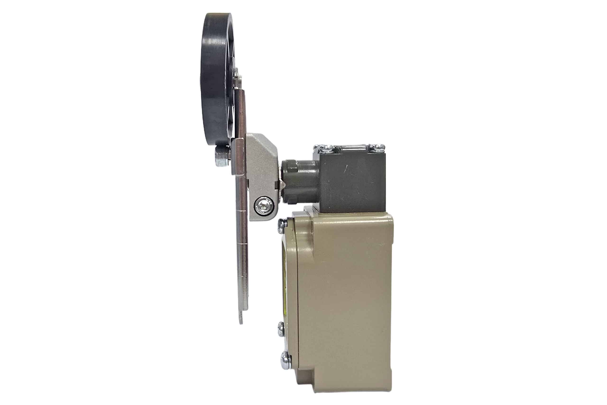 Roller Lever Type Limit Switch Big 10A AZ-5108L Auspicious - Image 2